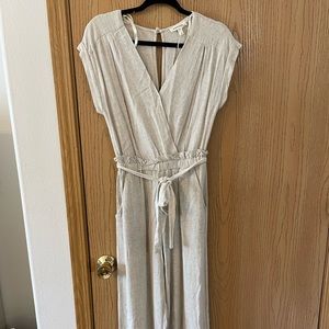 Tan Romper with pockets